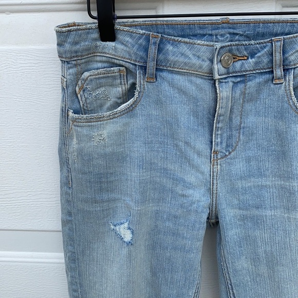 Zara Basic Z1975 Denim Light Wash Distressed Jeans Size 4 - Picture 8 of 16